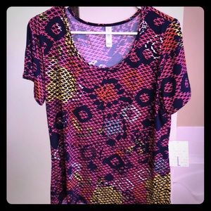 LulaRoe classic tee